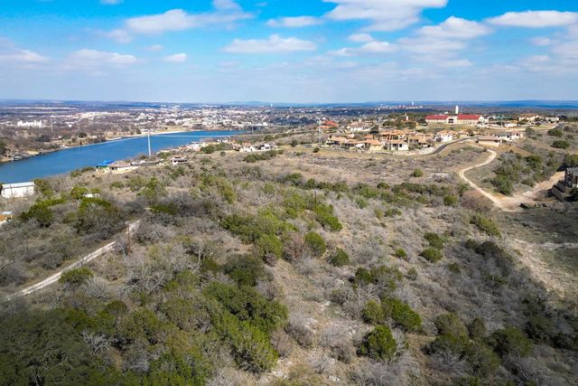 103 Palmie LN, Marble Falls, TX 78654