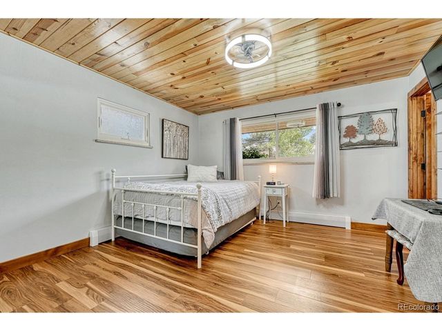 2207 Frances Dr, Loveland, CO 80537