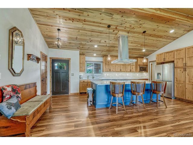2207 Frances Dr, Loveland, CO 80537