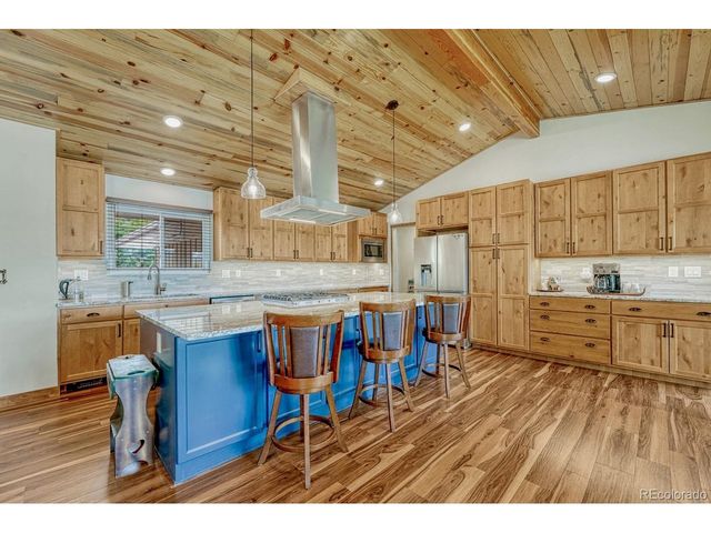 2207 Frances Dr, Loveland, CO 80537