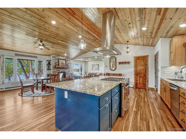 2207 Frances Dr, Loveland, CO 80537