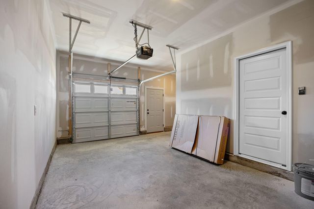 1886 Cotton Way, Chattanooga, TN 37404