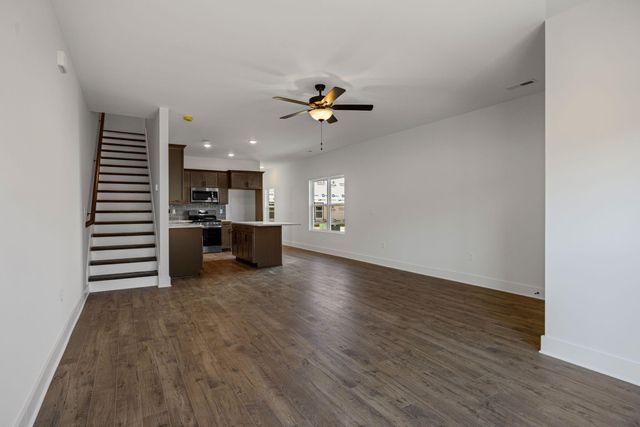 1886 Cotton Way, Chattanooga, TN 37404