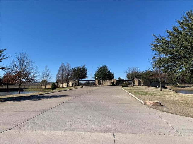 B-110 Lake Shore Drive, Mckinney, TX 75071