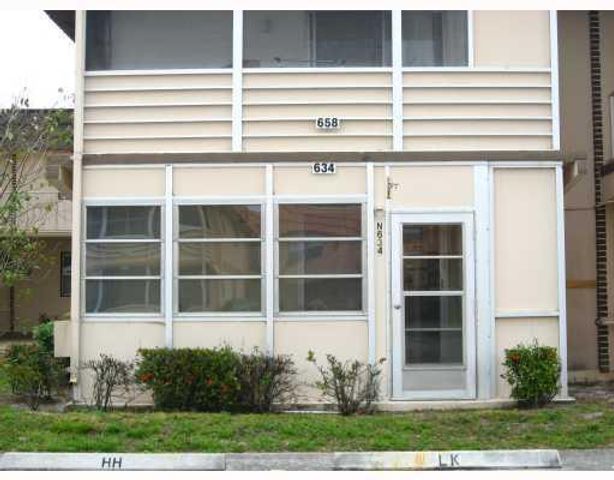 634 Saxony N 634, Delray Beach, FL 33446