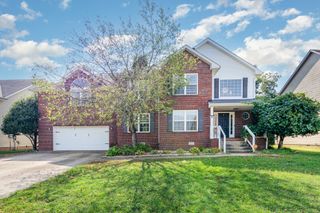 3201 Timberdale Dr, Clarksville, TN 37042