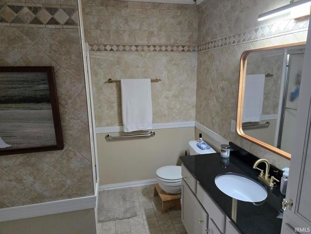 9830 Clippinger Road, Evansville, IN 47725