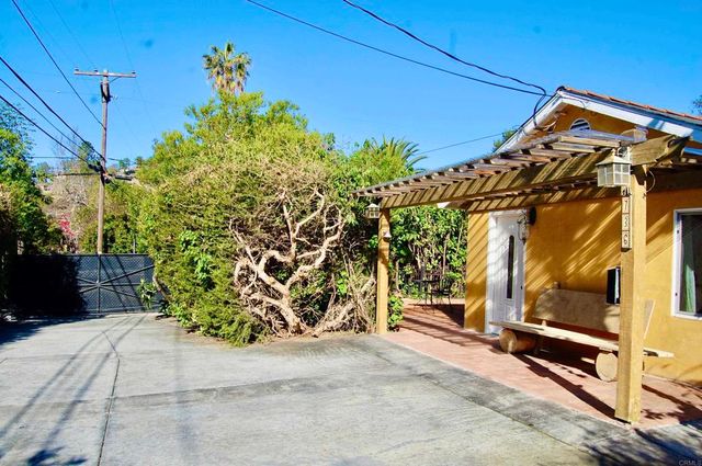 736 Mar Vista, Vista, CA 92081