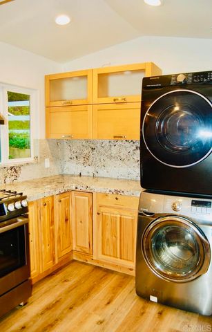 736 Mar Vista, Vista, CA 92081