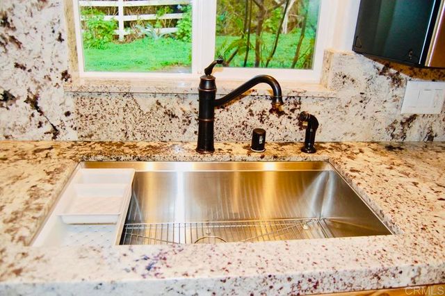 736 Mar Vista, Vista, CA 92081