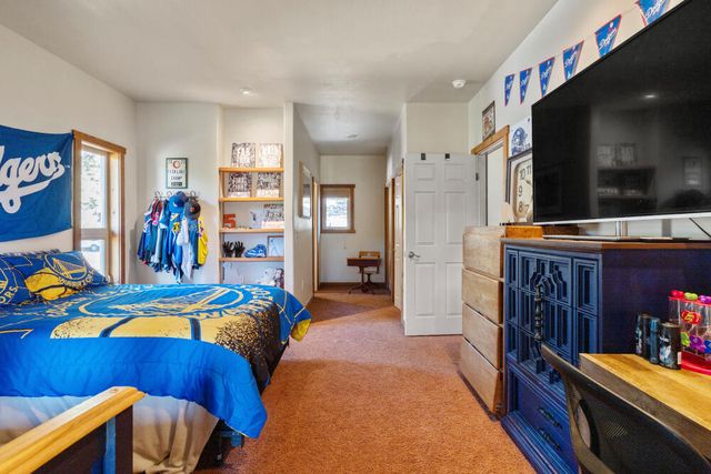 11750 Merganser Road, Klamath Falls, OR 97601