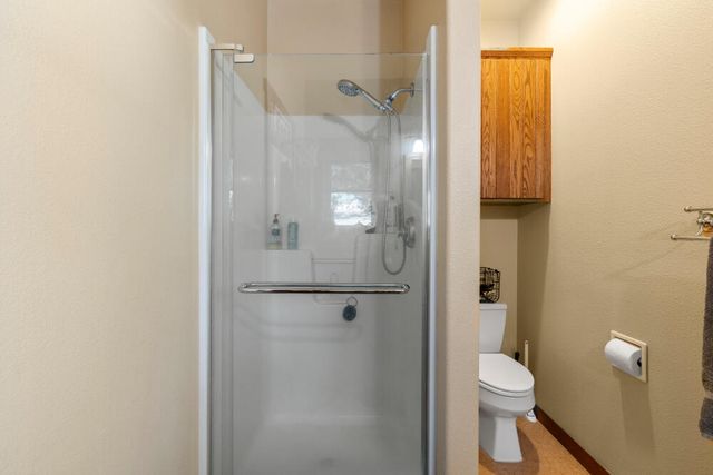 11750 Merganser Road, Klamath Falls, OR 97601