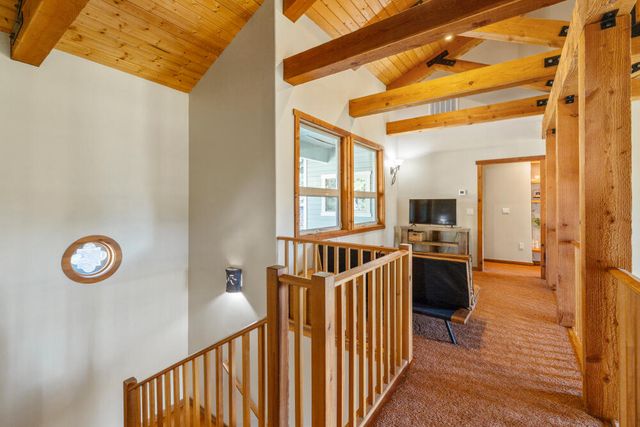 11750 Merganser Road, Klamath Falls, OR 97601