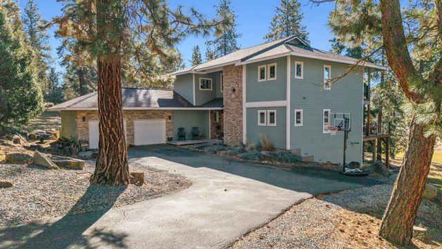 11750 Merganser Road, Klamath Falls, OR 97601