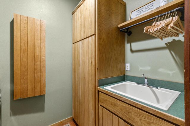 11750 Merganser Road, Klamath Falls, OR 97601