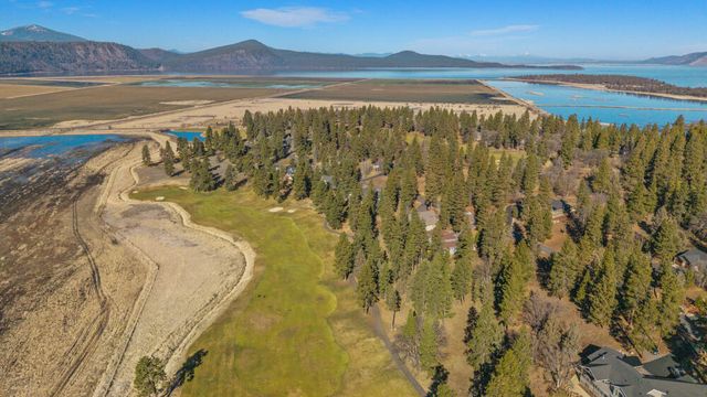 11750 Merganser Road, Klamath Falls, OR 97601