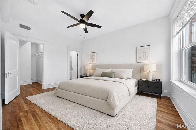 5394 Pershing Avenue 2E, St Louis, MO 63112