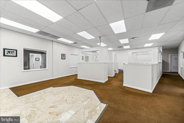 101 E DARBY RD, Havertown, PA 19083