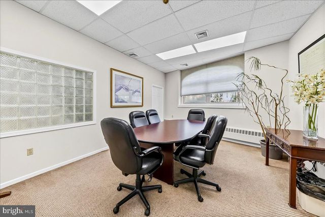 101 E DARBY RD, Havertown, PA 19083