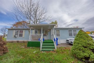 455 Chestnut Drive, Lockport Town, NY 14094