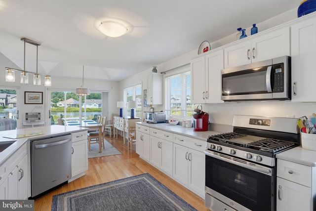128 LAKESIDE DR, Lewes, DE 19958