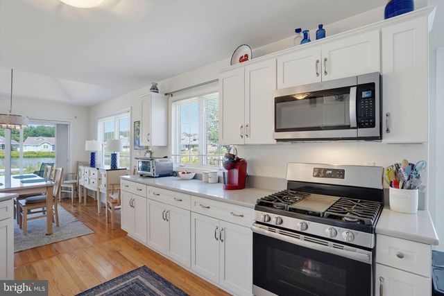 128 LAKESIDE DR, Lewes, DE 19958