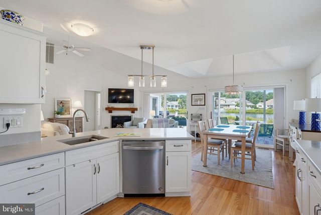 128 LAKESIDE DR, Lewes, DE 19958