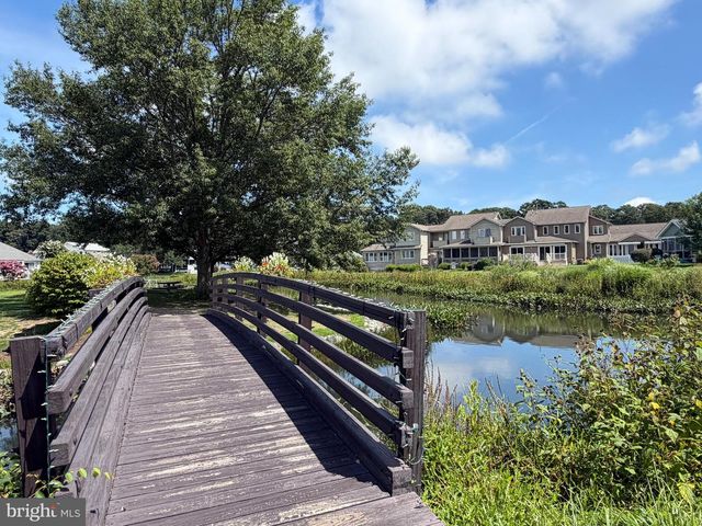128 LAKESIDE DR, Lewes, DE 19958