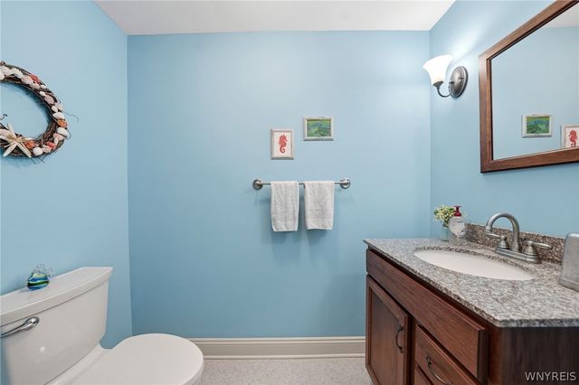 64 Bittersweet Lane, Orchard Park, NY 14127