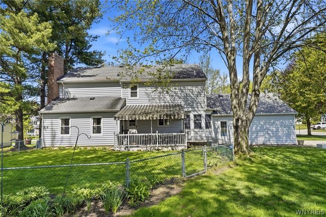 64 Bittersweet Lane, Orchard Park, NY 14127
