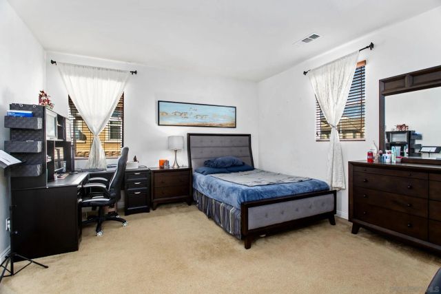 1818 Santa Christina Ave, Chula Vista, CA 91913