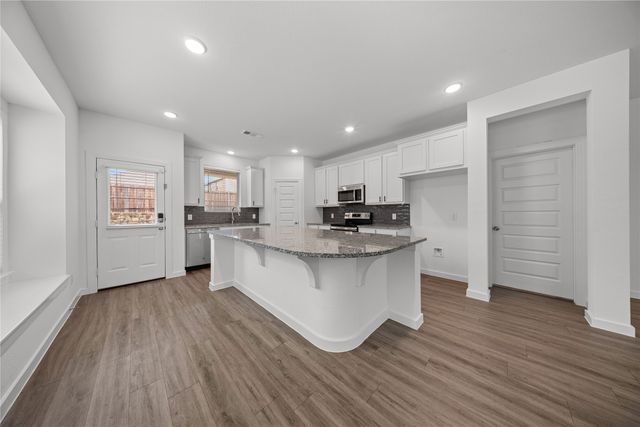 3955 Chesapeake Lane, Heartland, TX 75126
