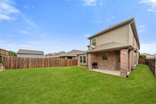 3955 Chesapeake Lane, Heartland, TX 75126