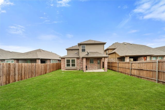 3955 Chesapeake Lane, Heartland, TX 75126