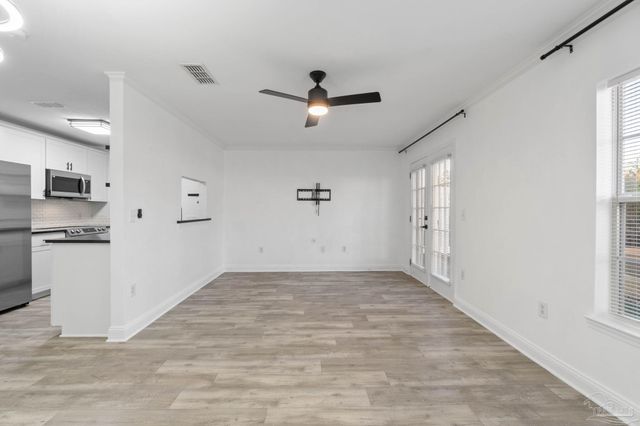 707 Majestic Dr, Crestview, FL 32536