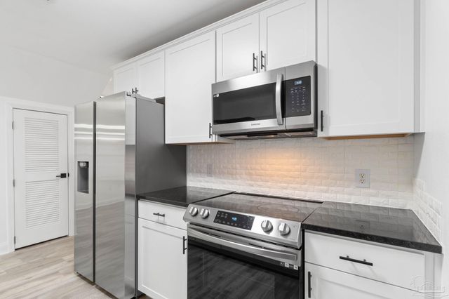 707 Majestic Dr, Crestview, FL 32536