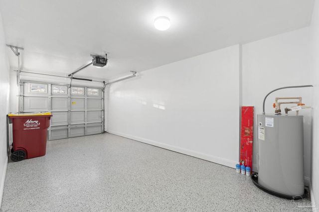 707 Majestic Dr, Crestview, FL 32536