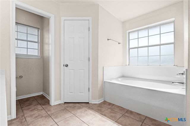 5806 Luxor Drive, Killeen, TX 76549