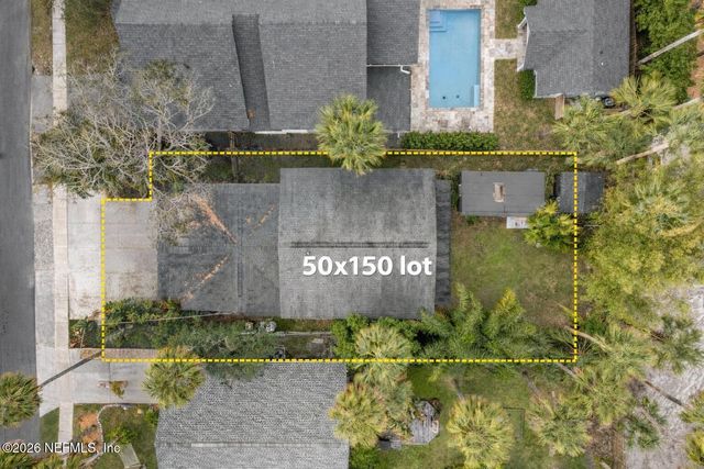 331 10TH Street, Atlantic Beach, FL 32233