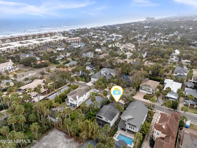 331 10TH Street, Atlantic Beach, FL 32233