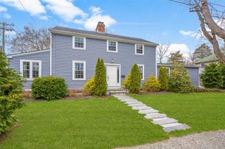 1 Harmon Drive, Larchmont, NY 10538