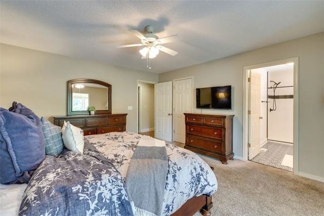 35 Kintyre Drive, Bella Vista, AR 72715