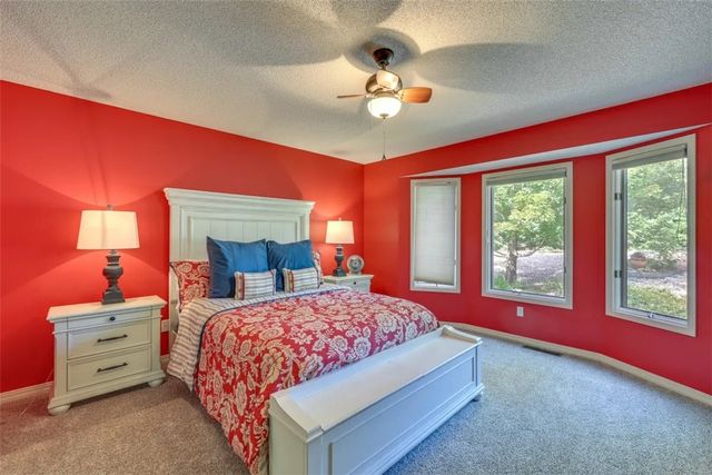 35 Kintyre Drive, Bella Vista, AR 72715