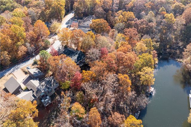 35 Kintyre Drive, Bella Vista, AR 72715