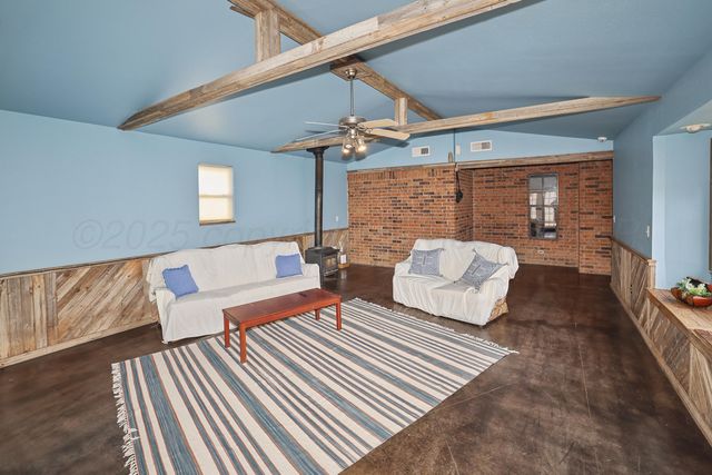 1313 Mills Avenue, Dumas, TX 79029