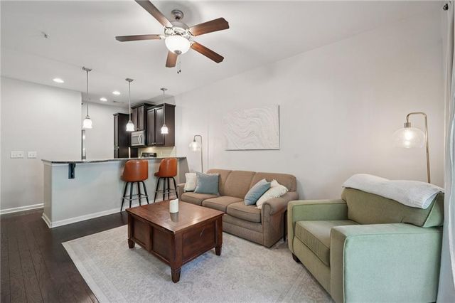 215 Semel NW Drive 452, Atlanta, GA 30309