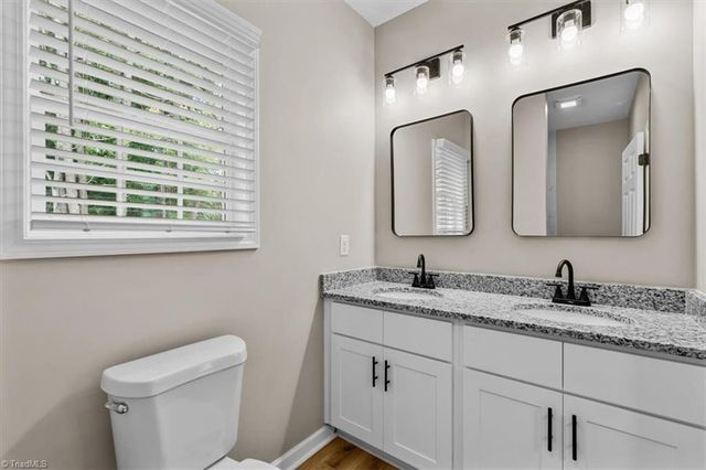 655 Woodland Circle, Asheboro, NC 27203