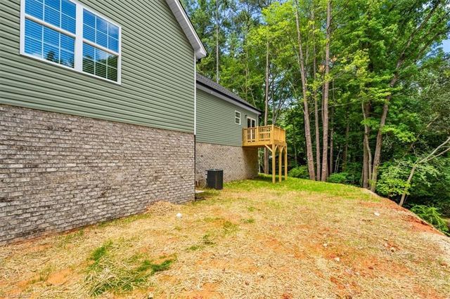 655 Woodland Circle, Asheboro, NC 27203