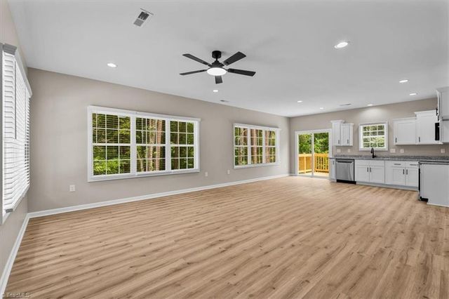 655 Woodland Circle, Asheboro, NC 27203