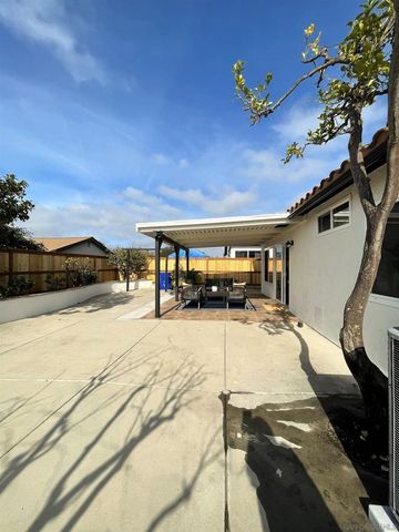 11278 Calle Jalapa, San Diego, CA 92126